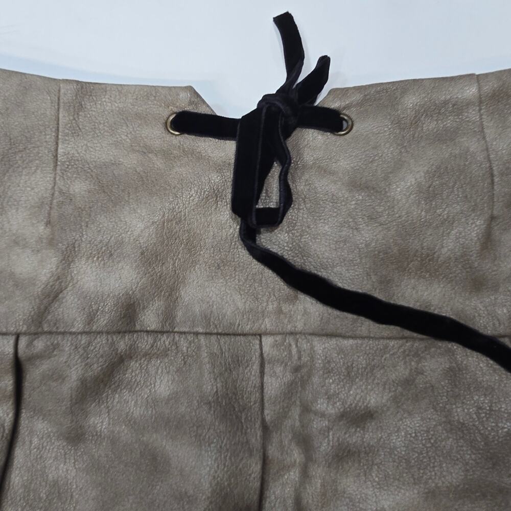 Zemeta Attic Box Tie Micro Skirt in Taupe - Picture 9 of 10